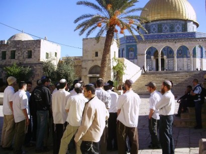 הערבים בלחץ: הוכפל מספר היהודים העולים להר הבית