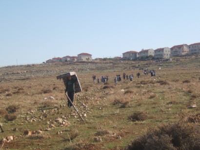 צעירי מעוז אסתר חוגגים 3 שנים למאחז