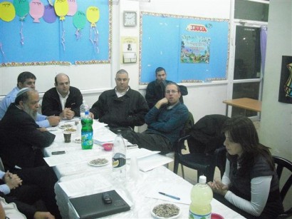 חוטובלי תסייע להקמת גרעין תורני בקרית משה ברחובות