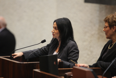 שרי "העצמאות" נשבעו, בקדימה ריססו במטהרי אוויר