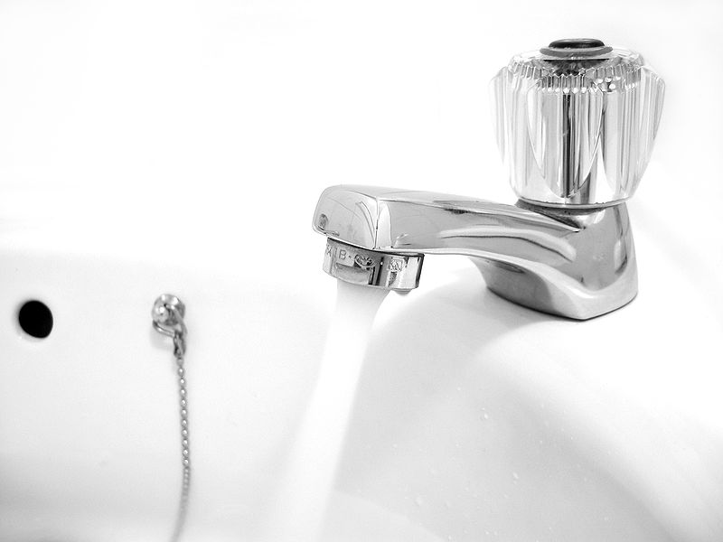 מרד בדימונה: התושבים לא משלמים חשבונות המים