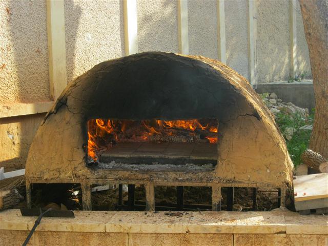 גלרית תמונות ענקית: איך אופים מצות עבודת יד