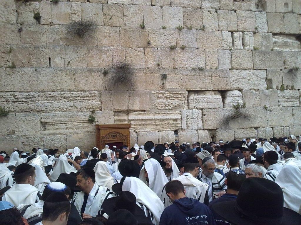 תמונות מברכת הכהנים ההמונית בכותל המערבי