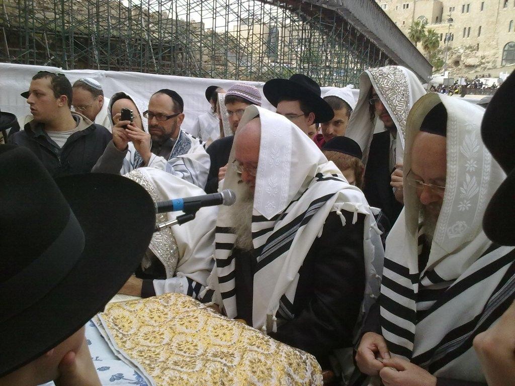 תמונות מברכת הכהנים ההמונית בכותל המערבי