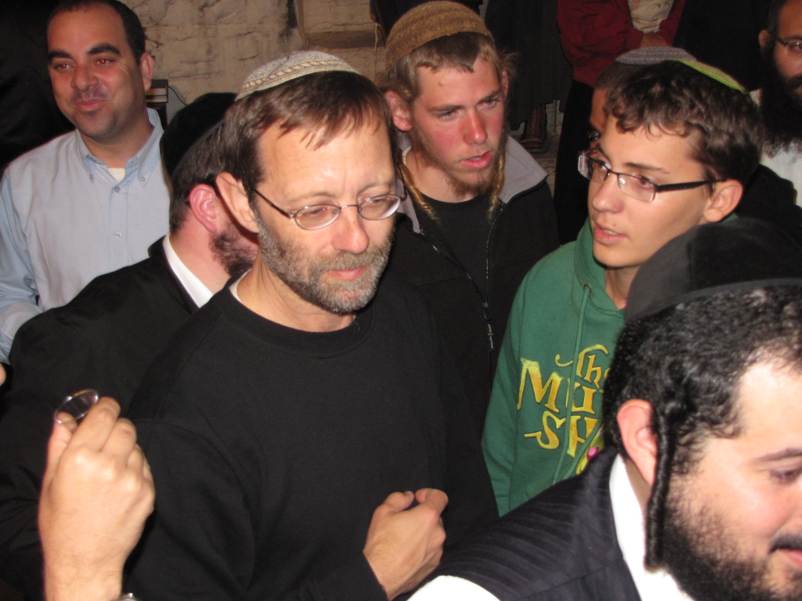שיא: 3,000 מתפללים בקבר יוסף בליל "יסוד שביסוד"