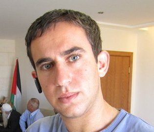 שהטובים יעסקו בחינוך ושבכנסת יהיו רק פוליטיקאים