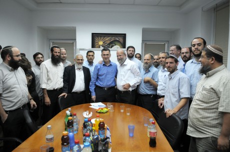 שר החינוך הודיע על הכפלת התקציב של הגרעינים התורניים