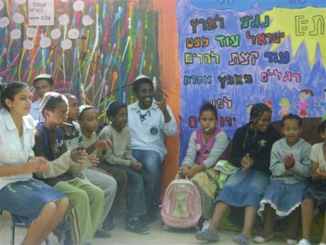 שרפו את המועדון: הוצת סניף עולים של בני עקיבא בנתניה