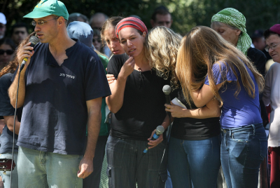 תמונות וקולות מההספדים בהלווית הרב חנן פורת ז"ל