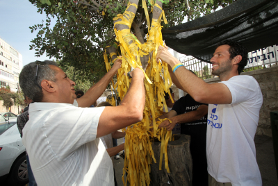 מפרקים את הסוכה: מטה שליט עוזב את מאהל המחאה