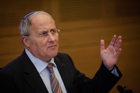 אורלב לרבנים: חוו דעתכם על קביעת יום העצמאות בחמישי