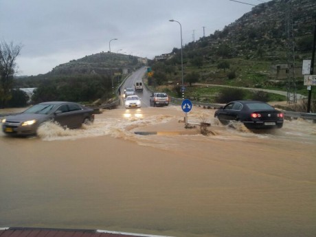 גשמי ברכה: איילון מוצף; ביום רביעי בלילה שלג בירושלים