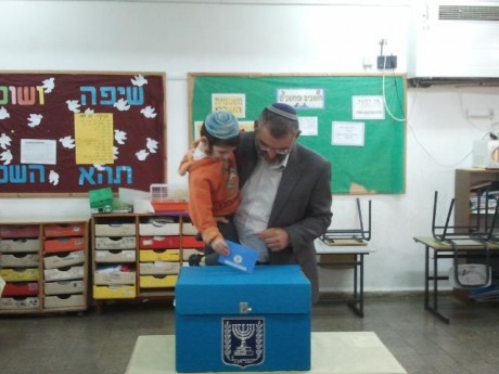 יום הבחירות: תמונות ועדכונים שוטפים לאורך כל היום