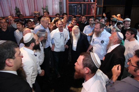 הרב דרוקמן: העיתונאים החרדים מלבים את אש השנאה