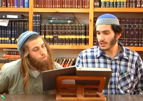 נוער הגבעות בסרטון חדש: מותר להשתמש באלימות נגד שוטרים מפנים