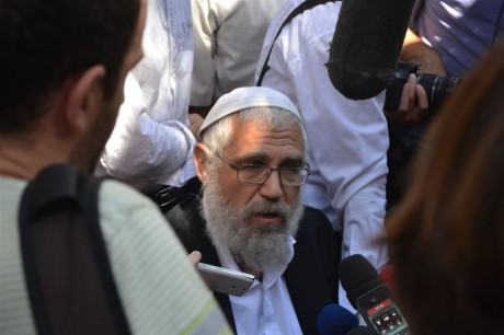 גלרית תמונות מיום הדין: רגעי ההכרעה הדרמטיים במשפט הרב מרדכי אלון