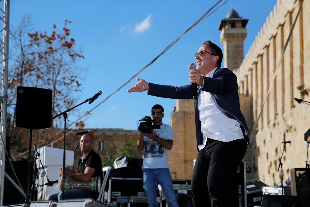 למרות הפיגוע: 30,000 איש עלו לחברון