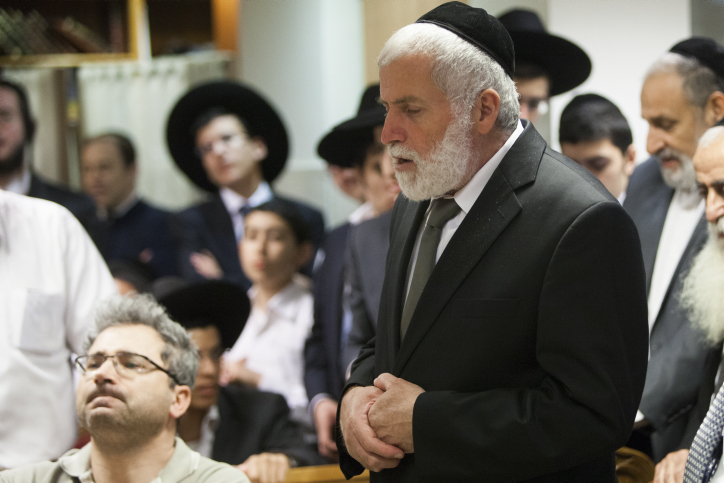 המרן הבא: הרב יצחק יוסף מסר שיעור במקום אביו