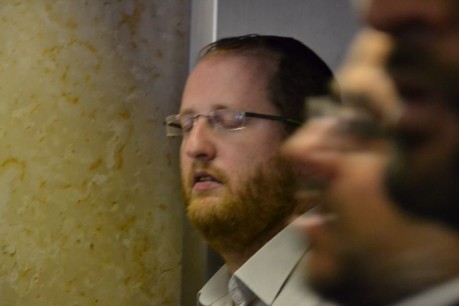 גלריה: התפילות בבית החולים לרפואת הרב יוסף