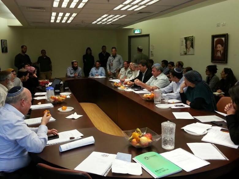 בנט על הריסת ביתו של קייזלר: אדרוש תשובות משר הביטחון