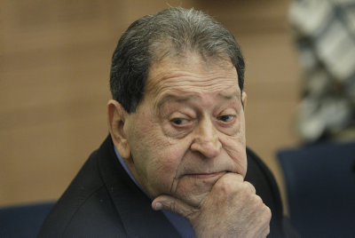 שוב: בנימין בן אליעזר נחקר במשטרה