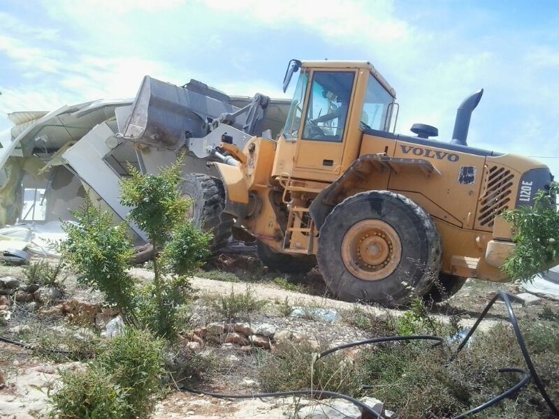 ההרס נמשך: דחפורים הורסים בתים בגבעת אסף