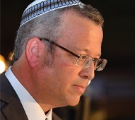החיילים צריכים לברך עכשיו/ תגובה לרב רוזן