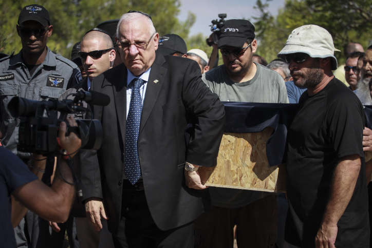 תיעוד כואב: הלוויתו של הילד דניאל טרגרמן הי"ד