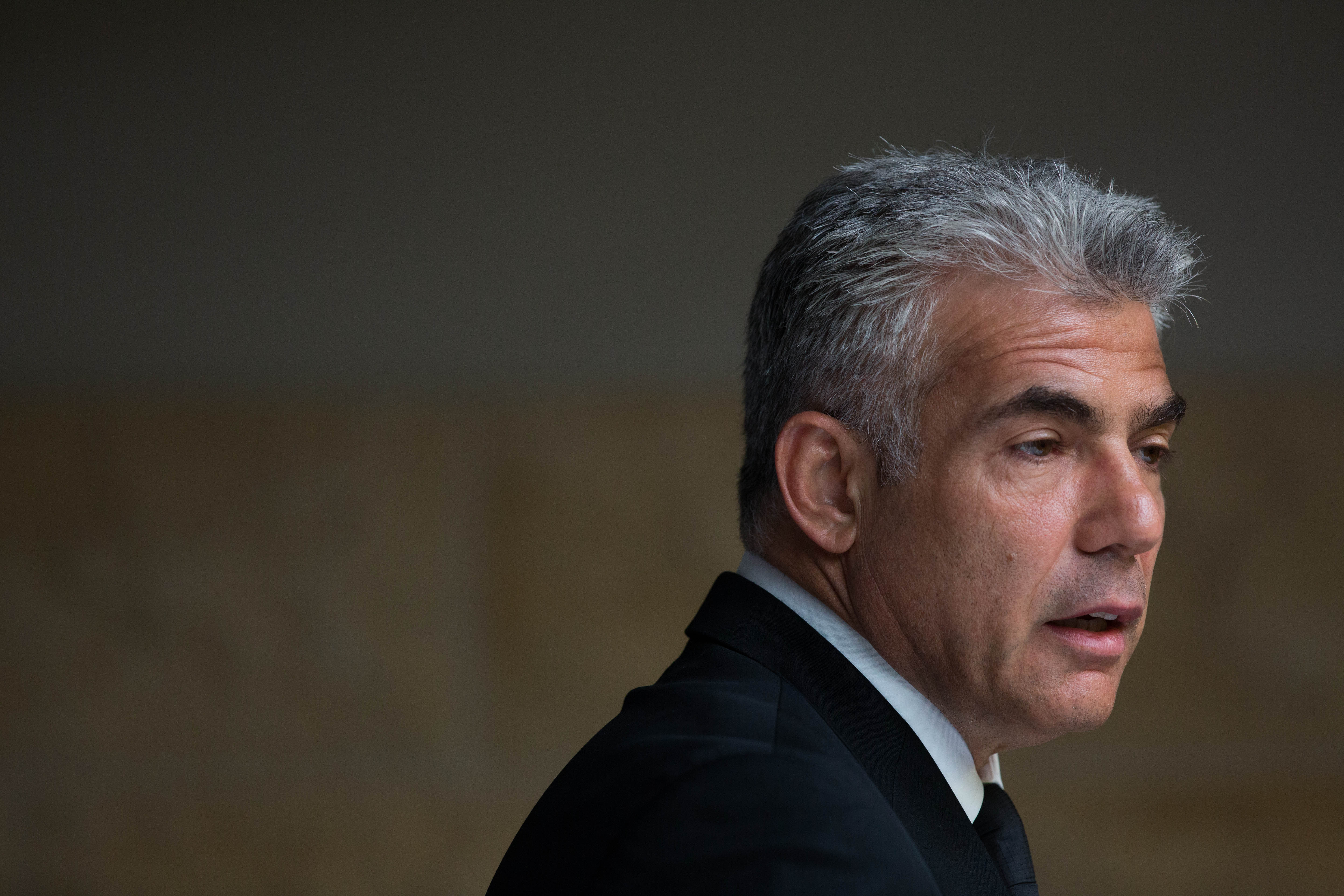 לפיד: "שתי מדינות לשני עמים – פתרון יחיד"