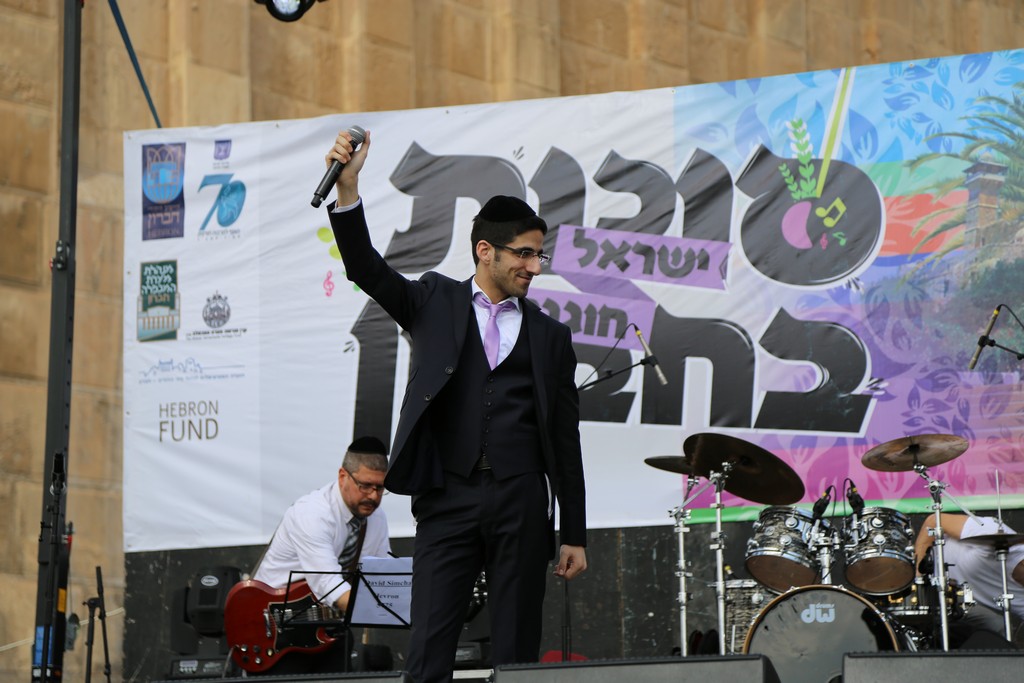 HEB_9049