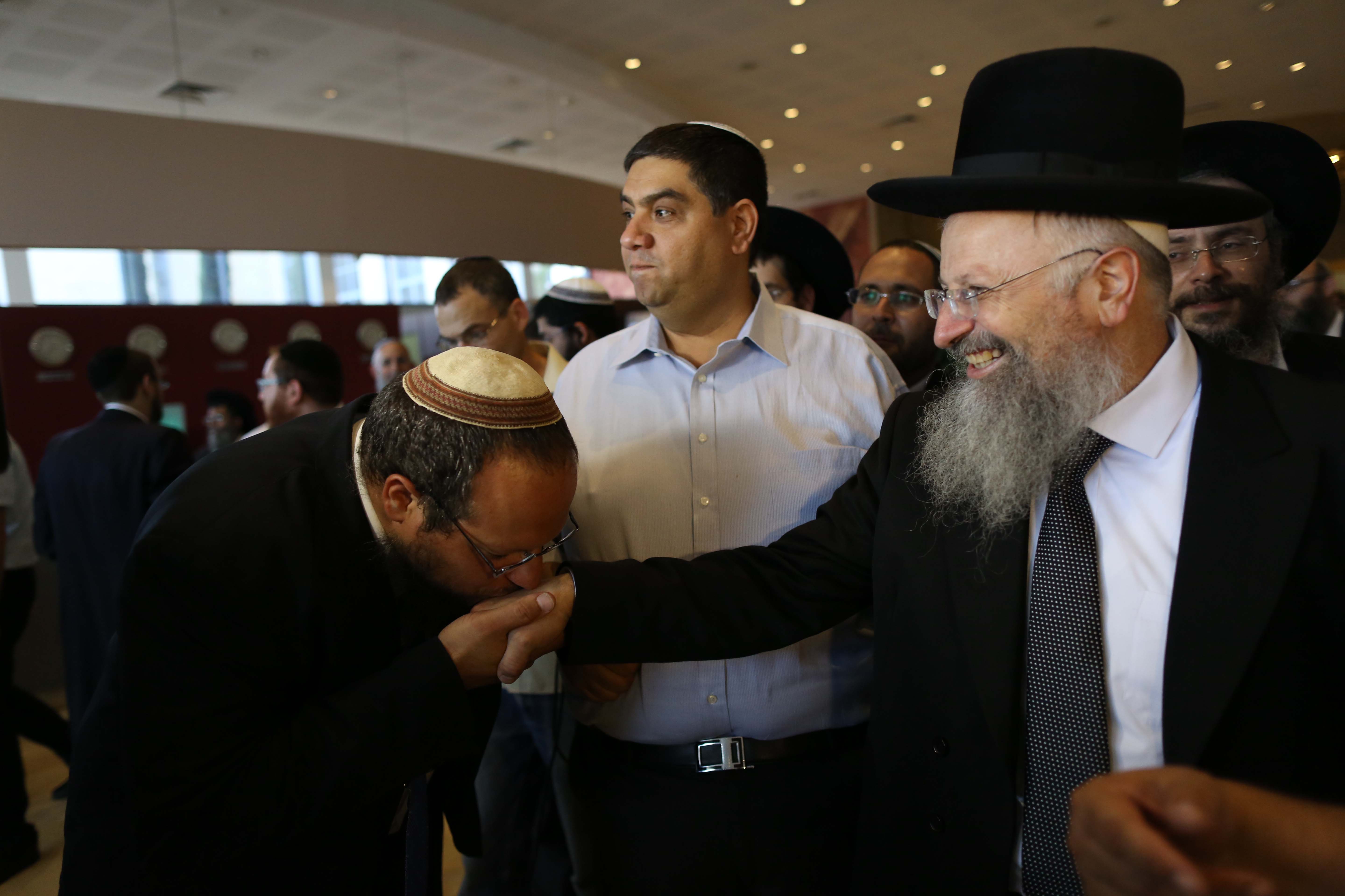 האם זו הסיבה שש"ס תתמוך ברב שמואל אליהו?