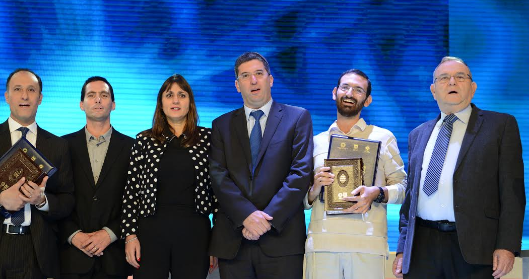 חננאל מלכה מישראל הוא חתן התנ"ך הבינלאומי