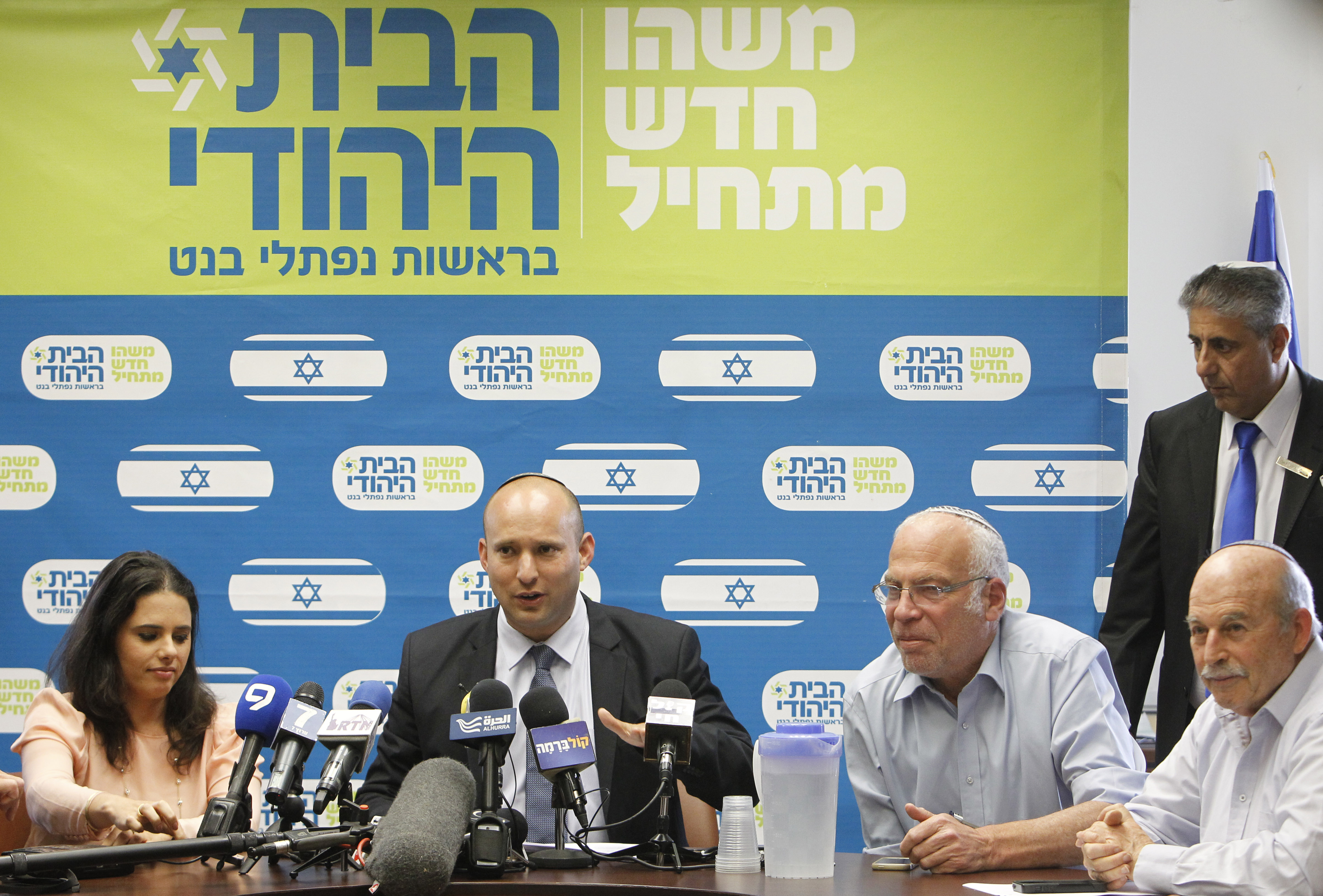 הרבנים והאיחוד הלאומי – נגד, הבית היהודי – בעד