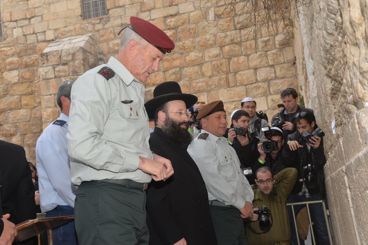 הרמטכ"ל הנכנס והיוצא הגיעו לתפילה בכותל