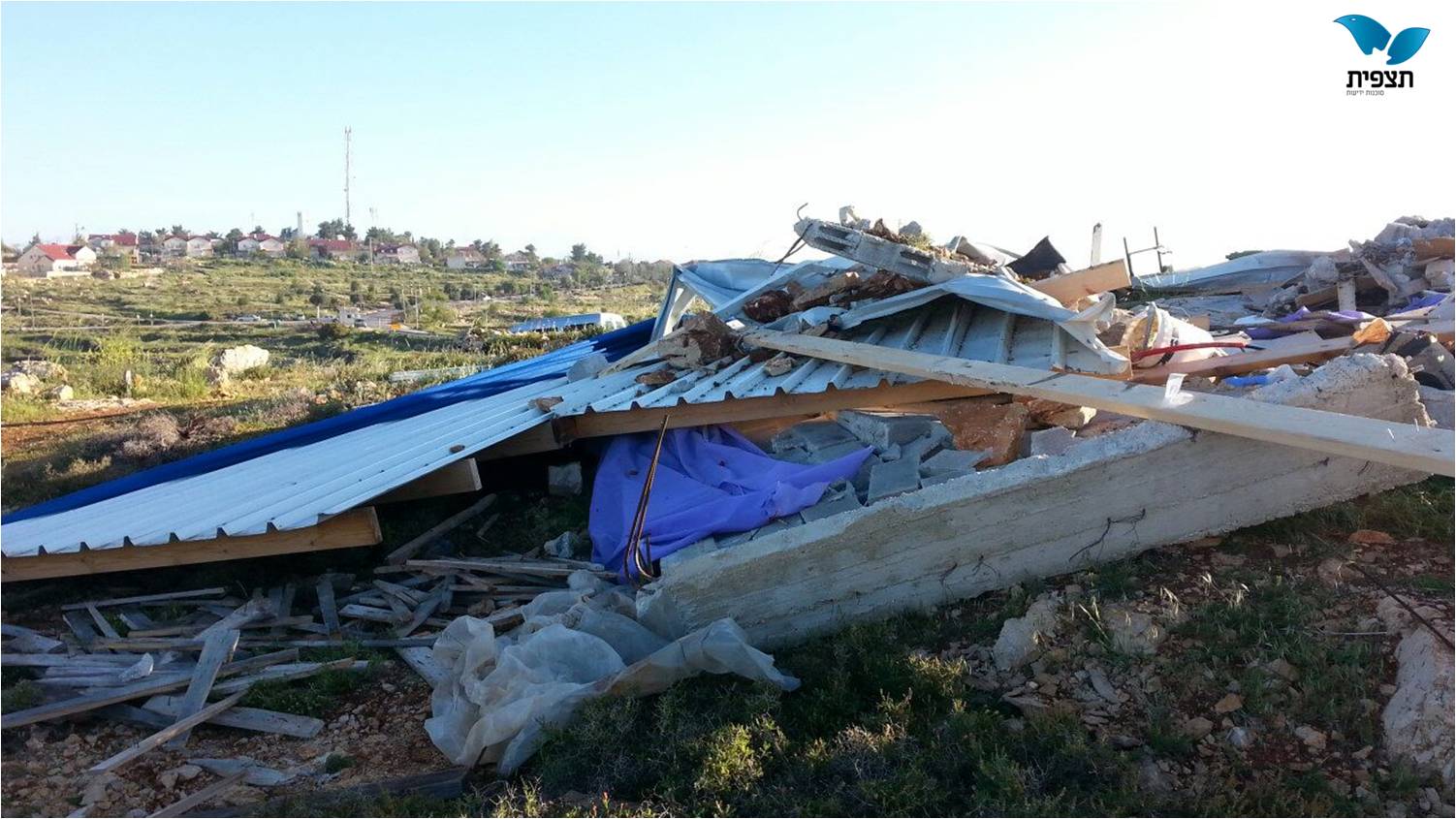 ממשלת ימין? נהרסה גבעה לזכר שלושת הנערים