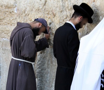 פסח שני: להיות דתי בלי להיות לאומי זה בעצם להיות נוצרי