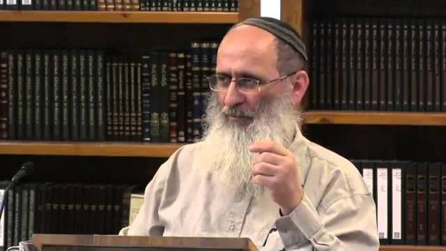 הרב שרקי: למה קוראים את מגילת רות בשבועות?