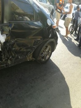 שיירת הרכבים של החתן והכלה ביצעה תאונת דרכים