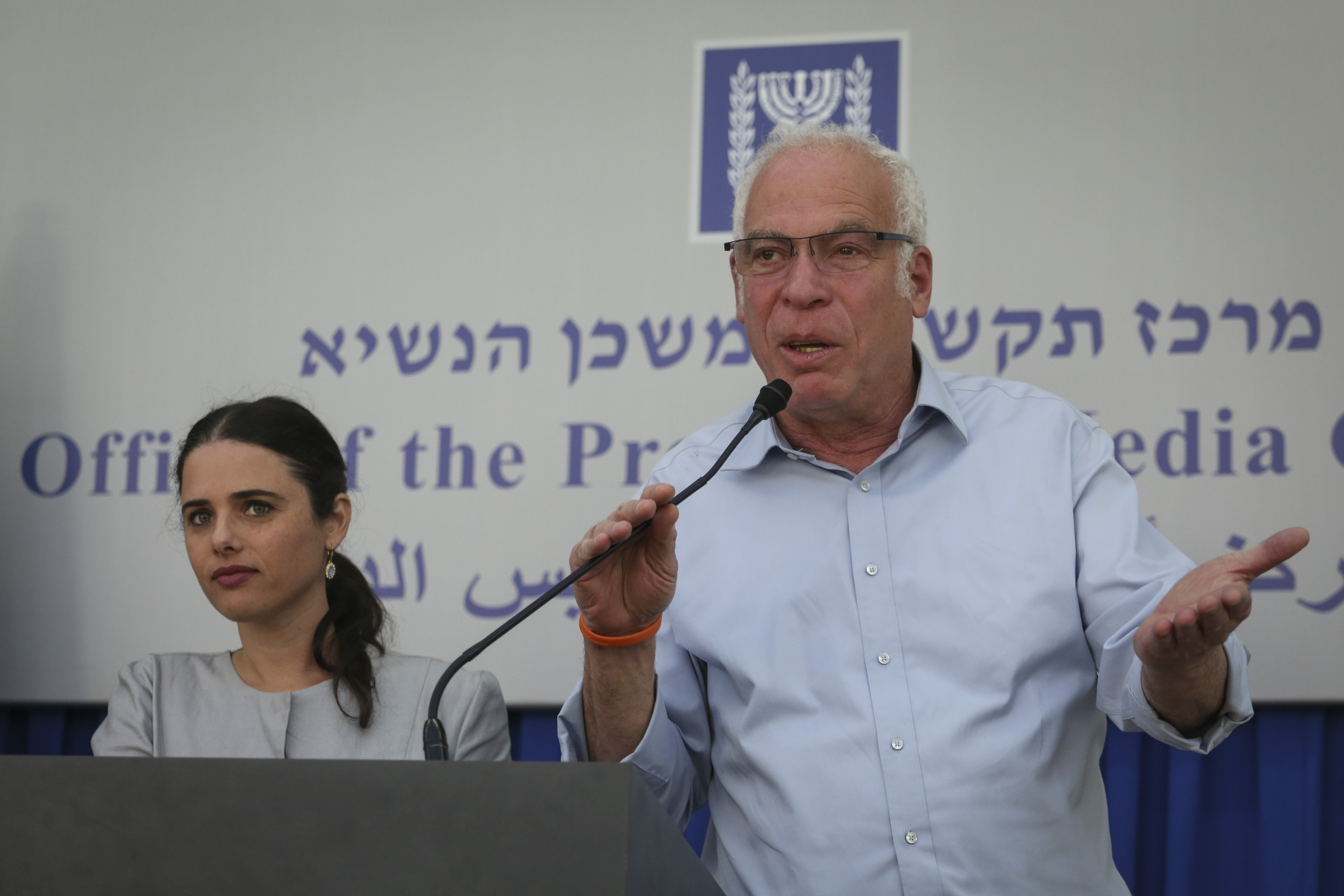 שקיפות: אורי אריאל חושף את יומן הפגישות