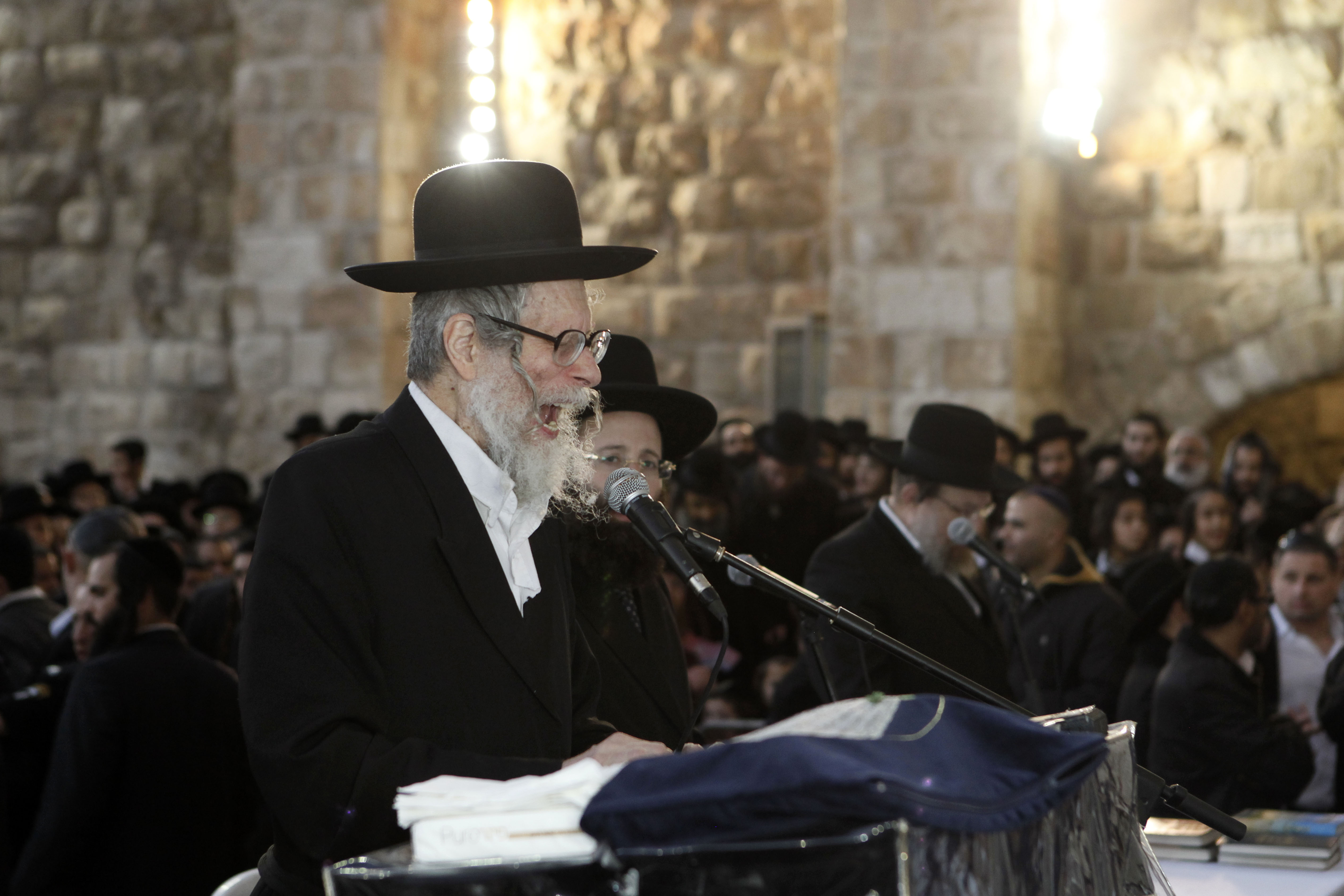 בית משפט בהולנד הורה להסגיר את הרב ברלנד