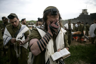 חייל מ'נצח יהודה' הודח כי הצדיק את רצח רבין