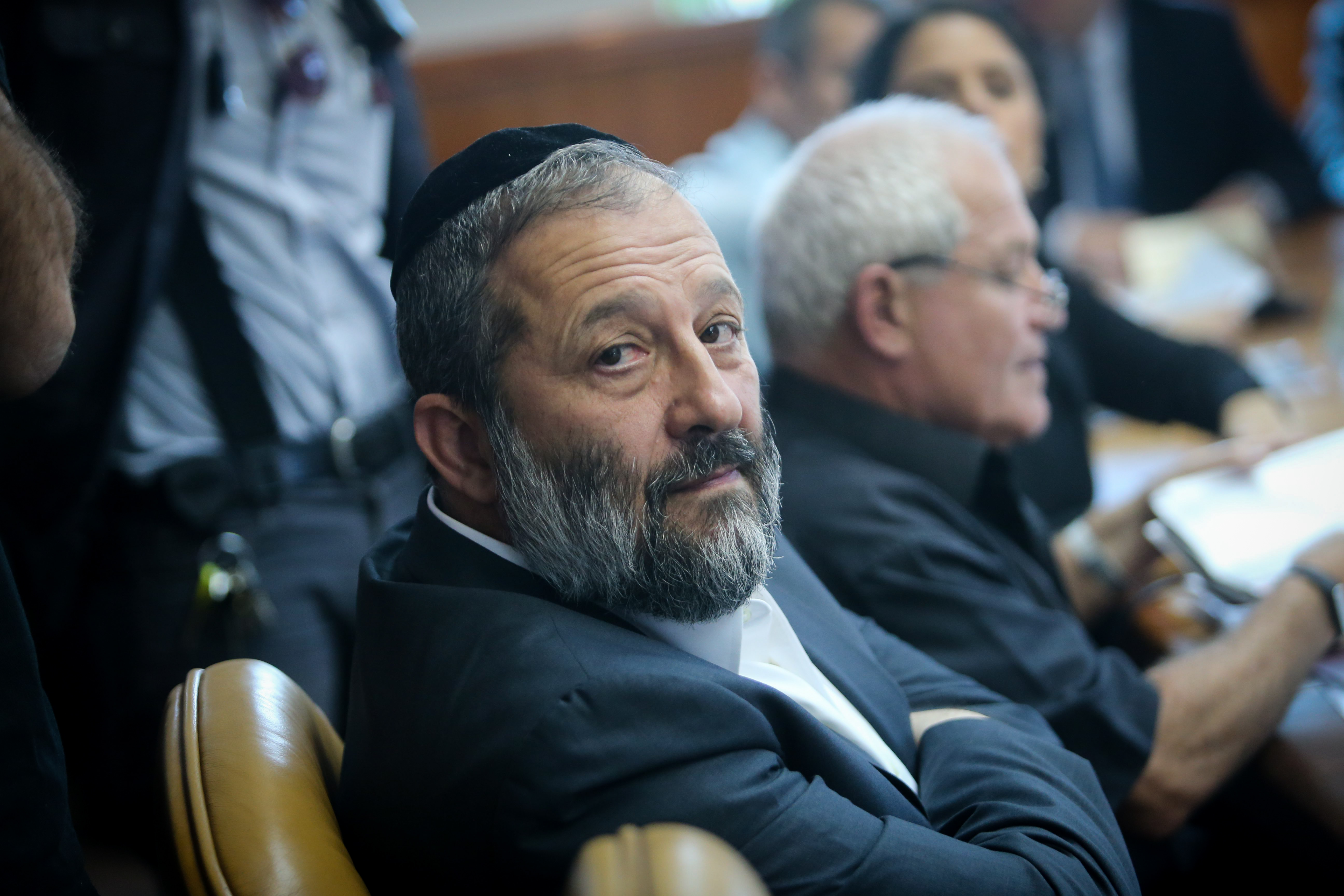 גז חיש ונעופה: דרעי התפטר ממשרד הכלכלה