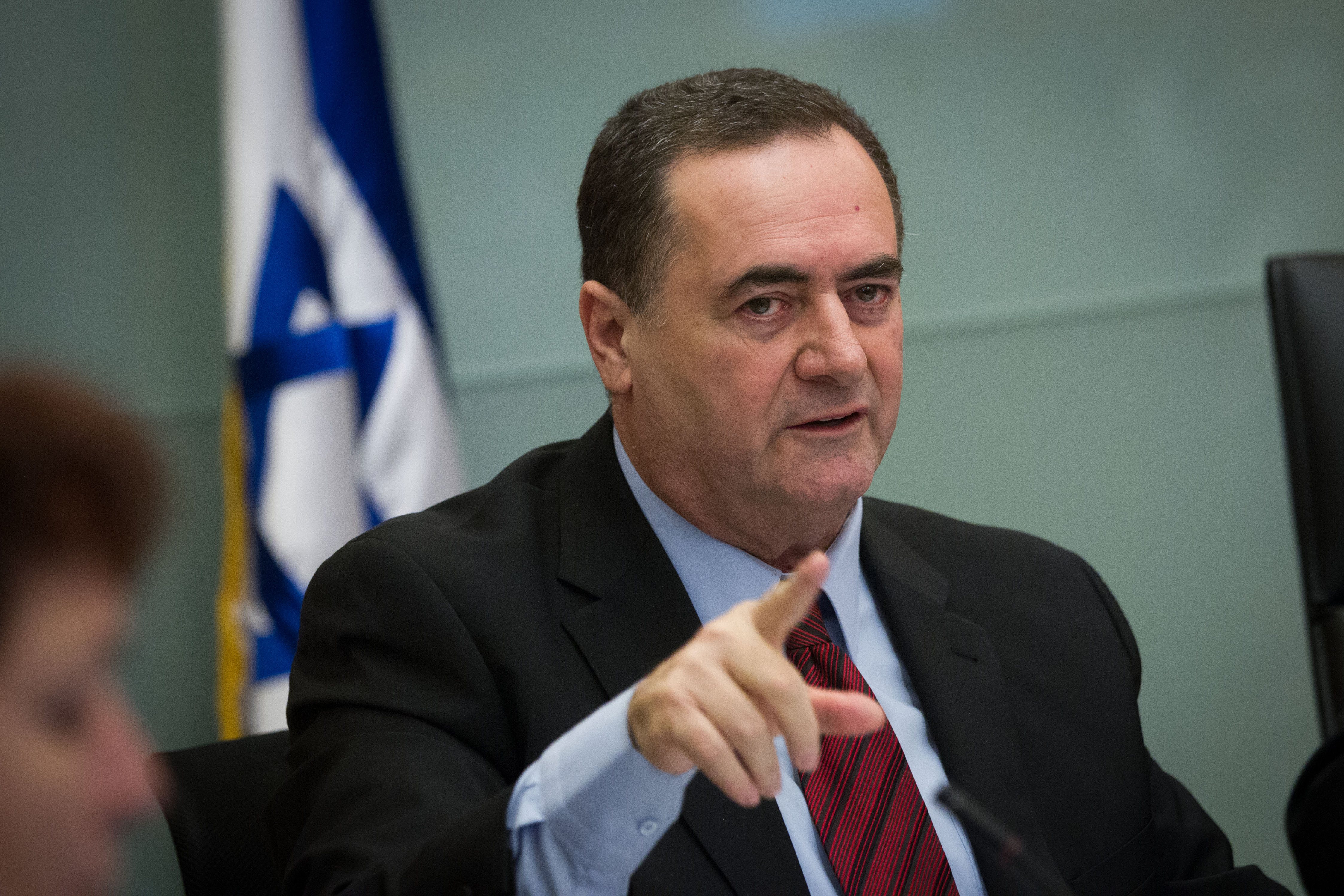כ"ץ: למחוק את חברת 'באמונה' מספר הקבלנים