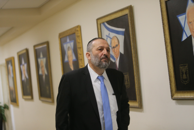 משבר בקואליציה? דרעי מאיים: אקדים את הבחירות