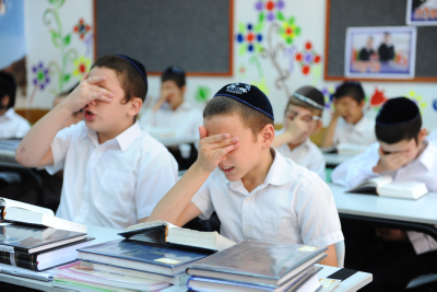 "מותר להתחזות לאשכנזי כדי להתקבל לת"ת"