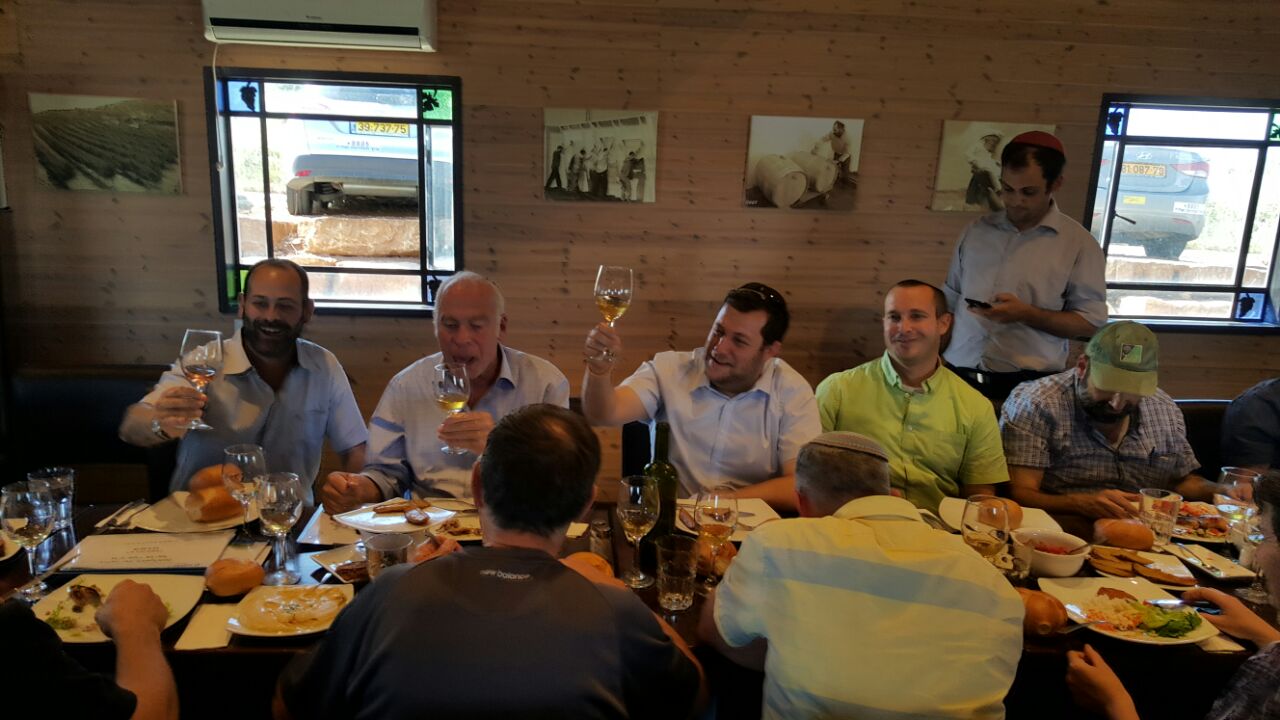 אורי אריאל מרגיע: "הכל פה מאובטח"
