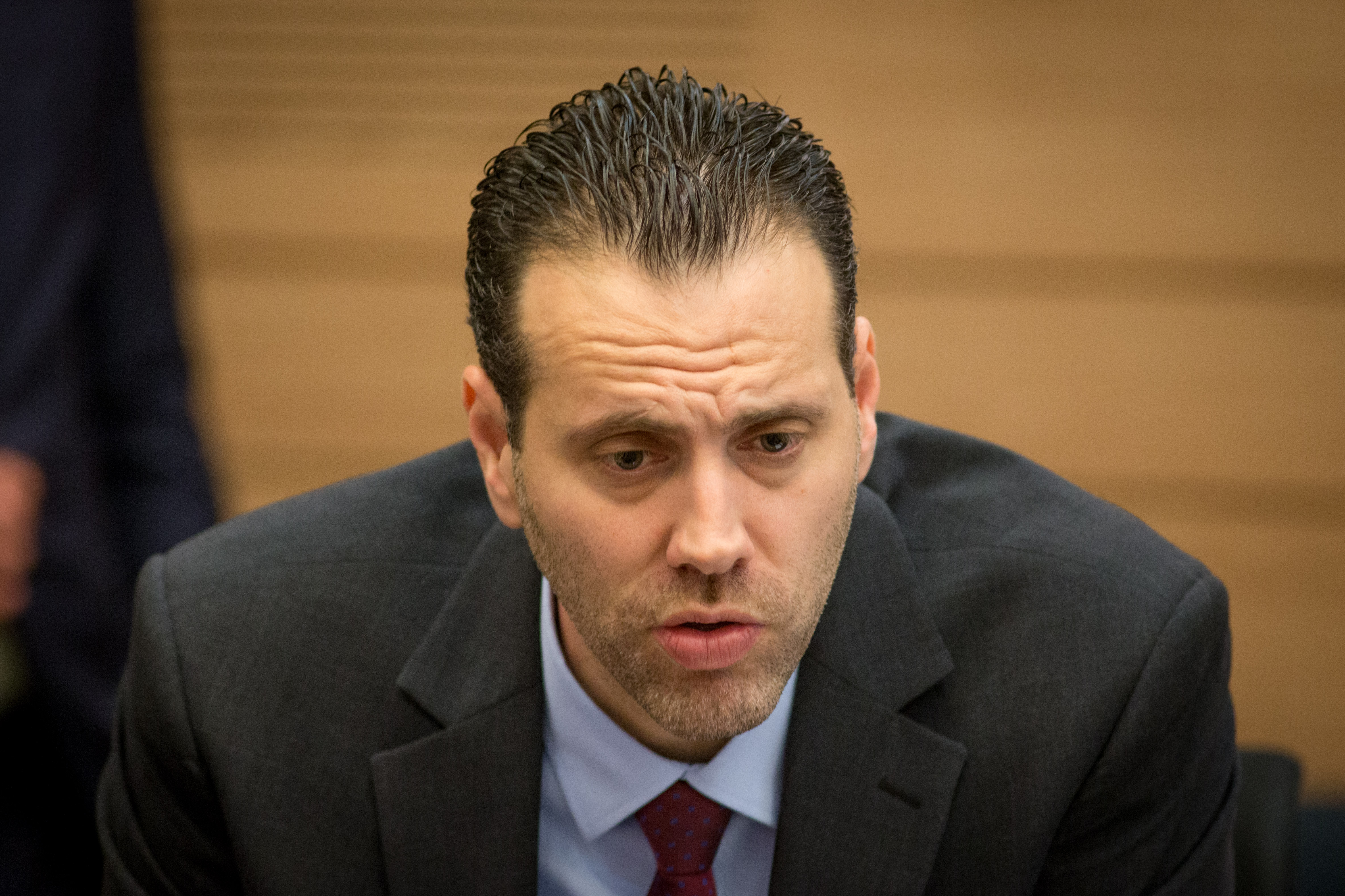 דיווח: ח"כ מיקי זוהר שוקל פרישה מהכנסת