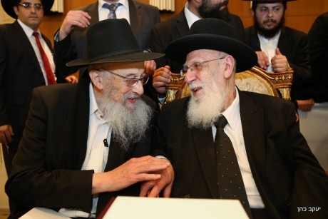 גלריית ענק: כל המי ומי בחתונת הרב יצחק יוסף