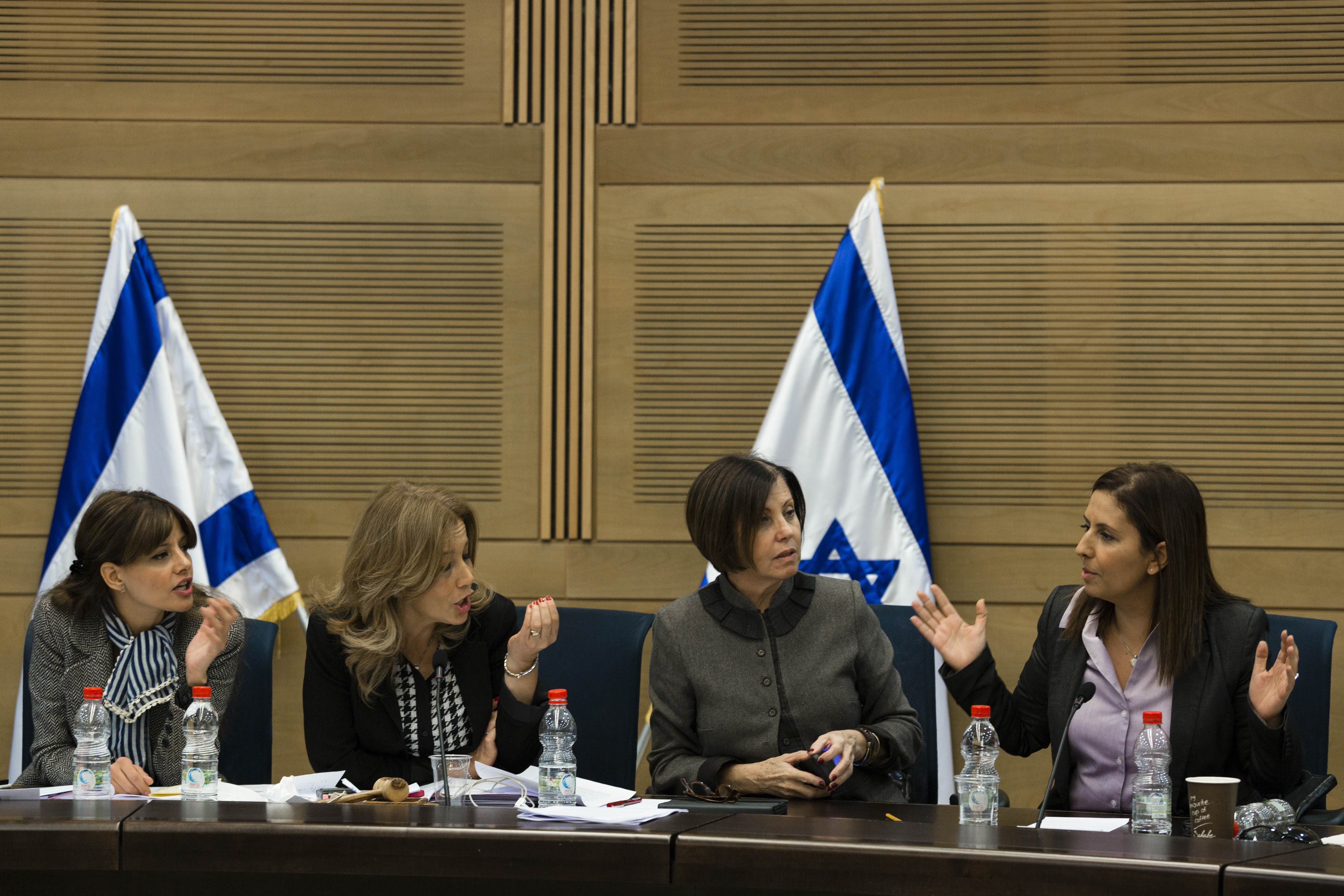 חותם לח"כים: אל תדברו על זכויות הילד במשפחה
