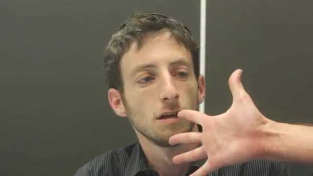 החדש של אנדרדוס: יש מניין למנחה?